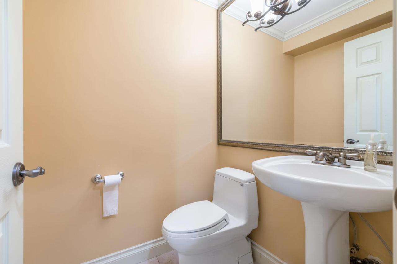 Charming Retreat On Cypress Street, Your Home Away From Home Vancouver Zewnętrze zdjęcie